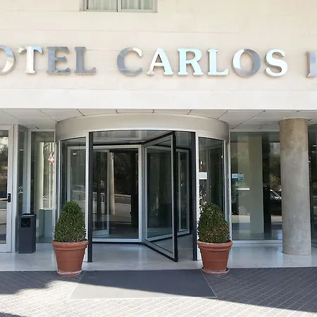 Carlos I מלון