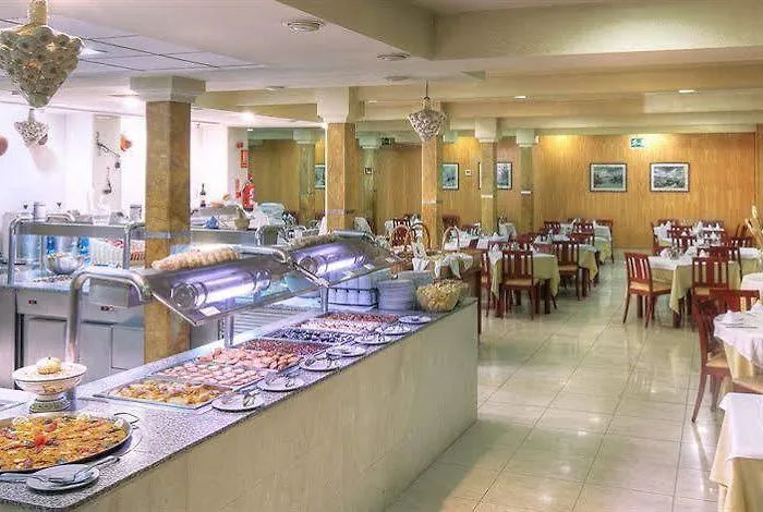 Carlos I Szálloda 4*